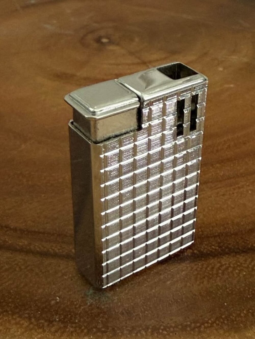 Vintage 80’s Silver Plated Cubes Patterned Lighter